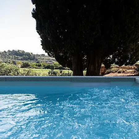 La Casa Del Poeta - Pergusa 3*