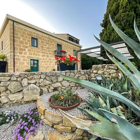 Bed & Breakfast La Casa Del Poeta - Pergusa