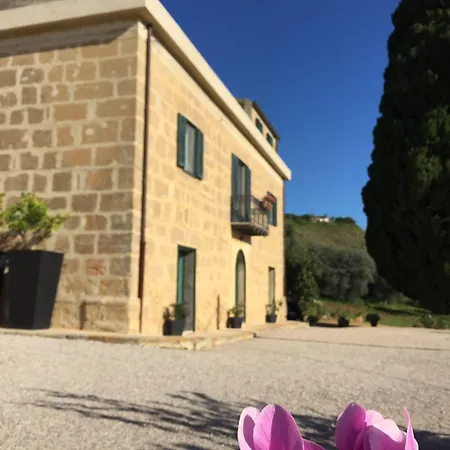 La Casa Del Poeta - Pergusa