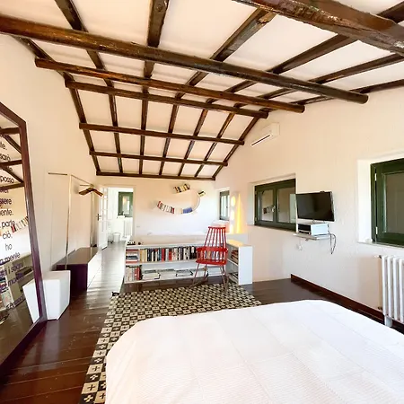 فندق مبيت وإفطار La Casa Del Poeta - Pergusa 4*